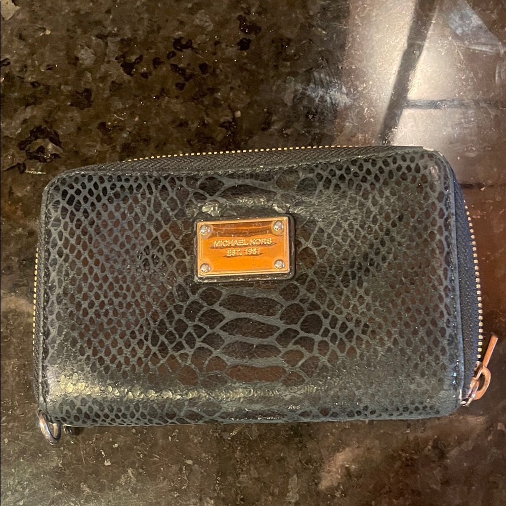Michael Kors Black Snake-Embossed Zip-Around leather Wallet with Gold Plate